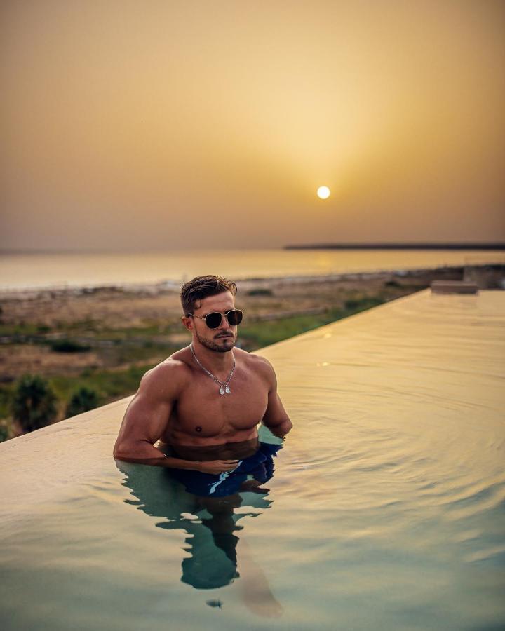 סהרה דה לוס אטונס Zahara Beach & Spa By Qhotels - Adults Recommended מראה חיצוני תמונה Alex Christensen in 2019
